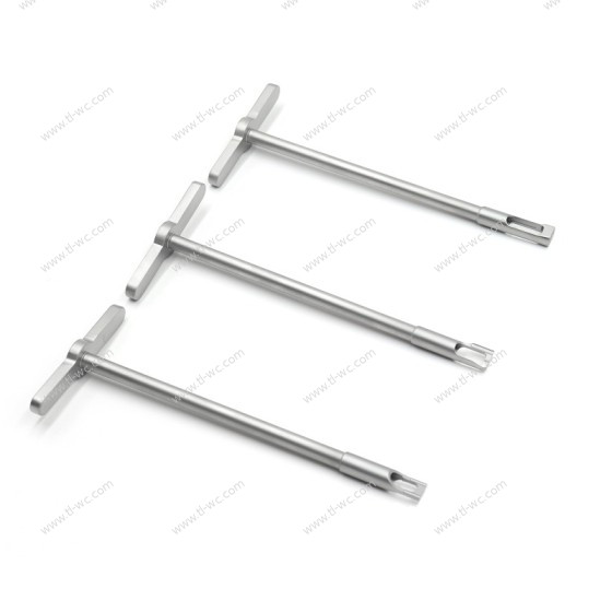 Spinal endoscopy visual reamer