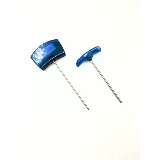 Disposable spinal detection puncture needle